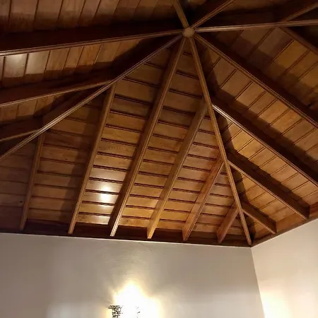 Casa Cueva De Palomas 2 *