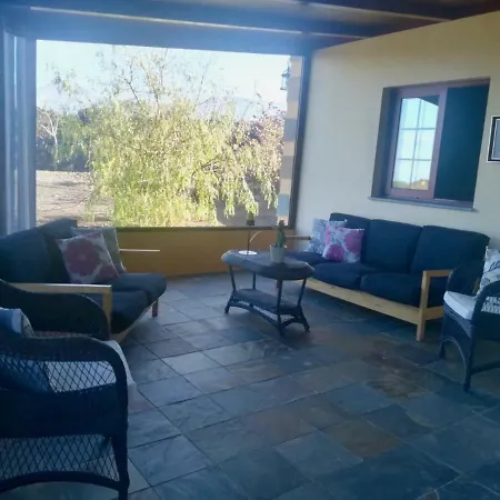 Casa Cueva De Palomas 2 *